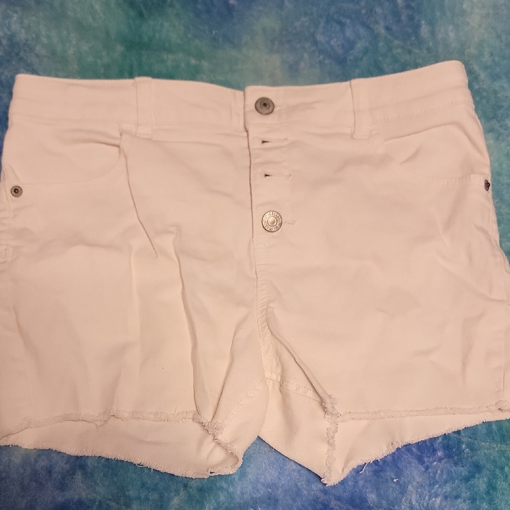 Classic White Denim Jean Shorts for Women